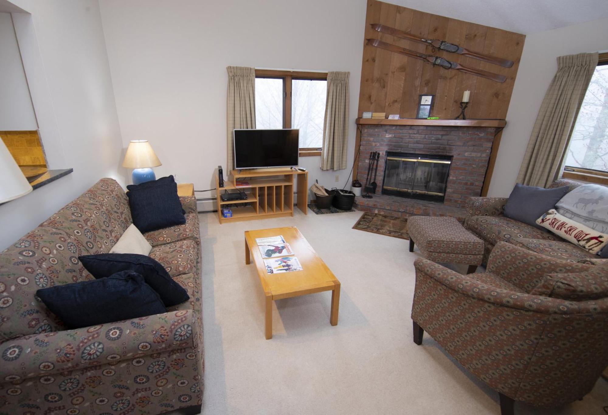 Okemo Mountain Lodging Ludlow Exterior photo